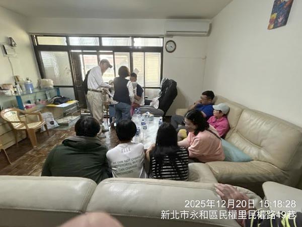 照片4-會後提問